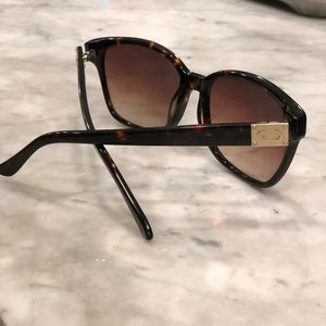 Oscar de la Renta Tortoise Sunglasses